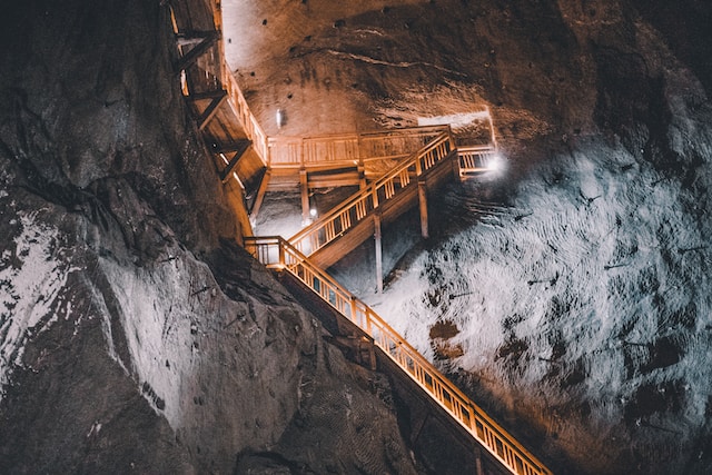 EMC Mining opens a new mine with modern technologies to increase gold productivity.